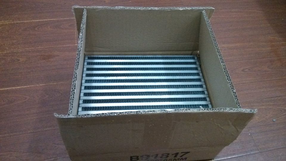 Custom different size intercooler core Bar&Plate